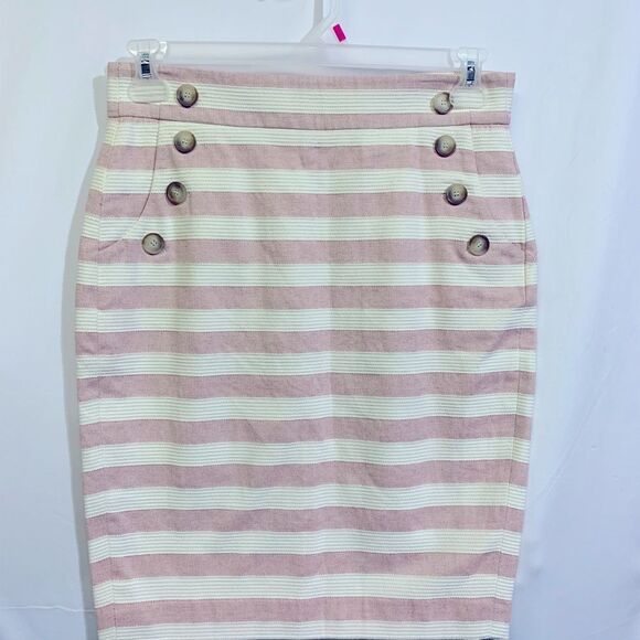 SIZE 6 NWOT 100% Cotton Loft striped pencil skirt with button detail and pockets - Picture 1 of 3